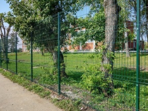 3D заборы для школы 90 метров фото в Михнево